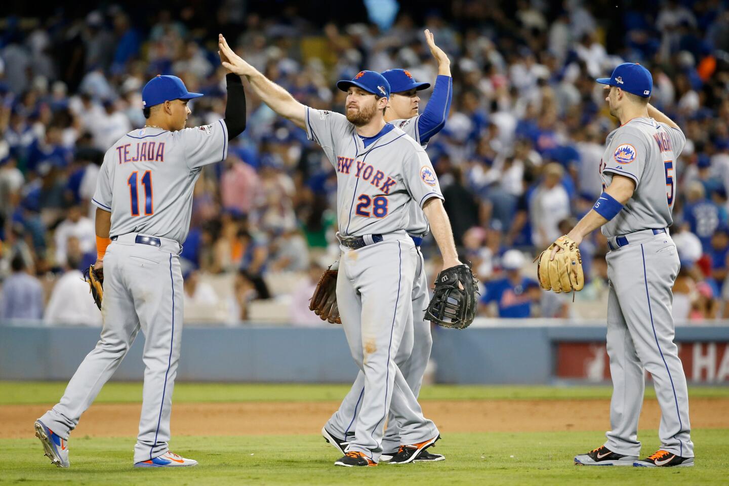 Division Series - New York Mets v Los Angeles Dodgers - Game One