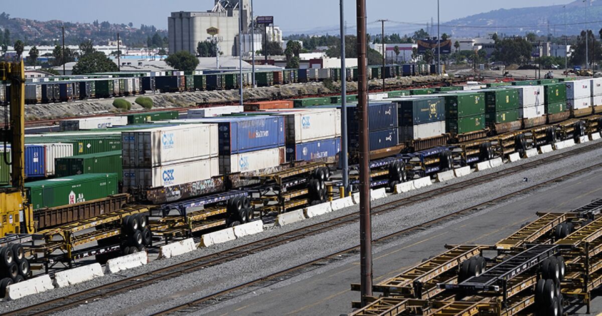 Column: Greedy railroads are to blame for rail strike threat. Why should Congress help them?