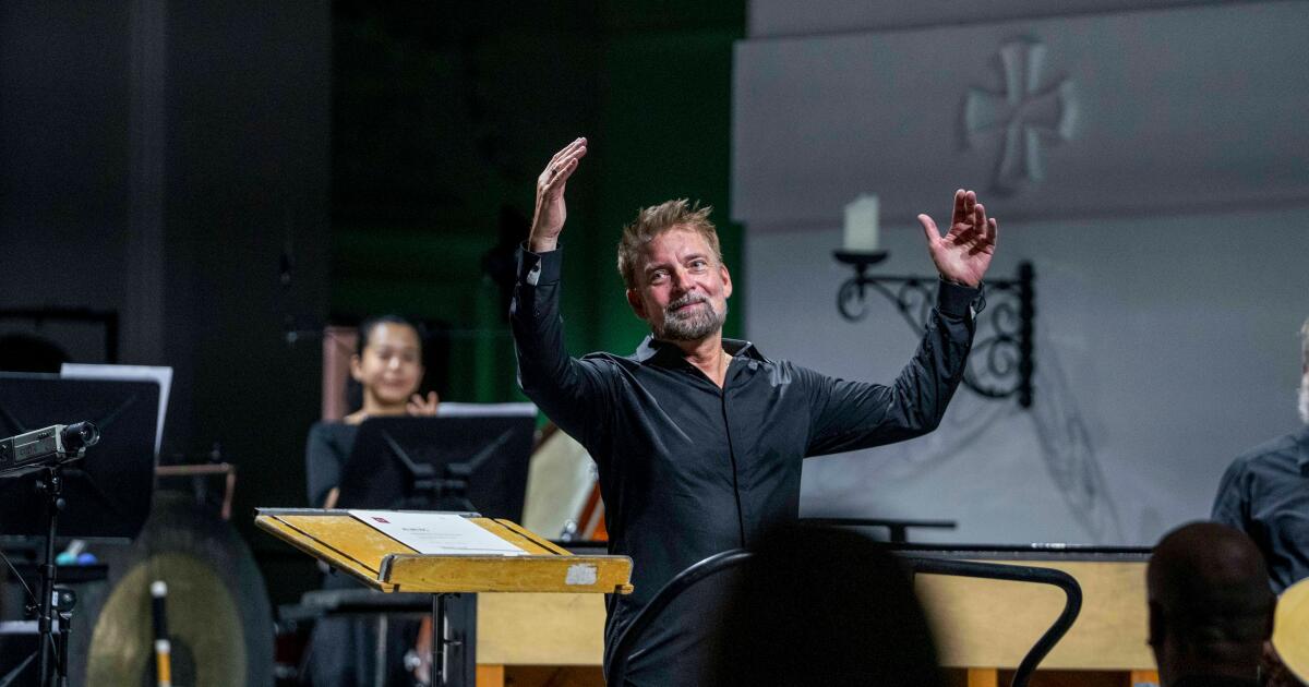 Los Angeles Chamber Orchestra names tranformative new music director