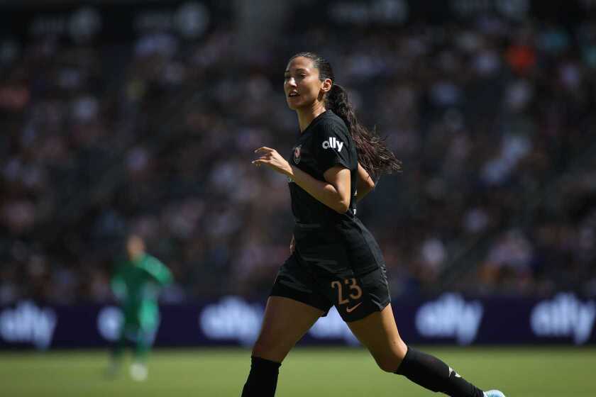 Christen Press