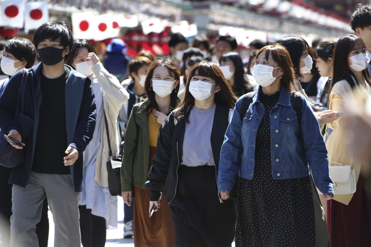 Did Japan beat coronavirus without lockdowns or mass testing ...