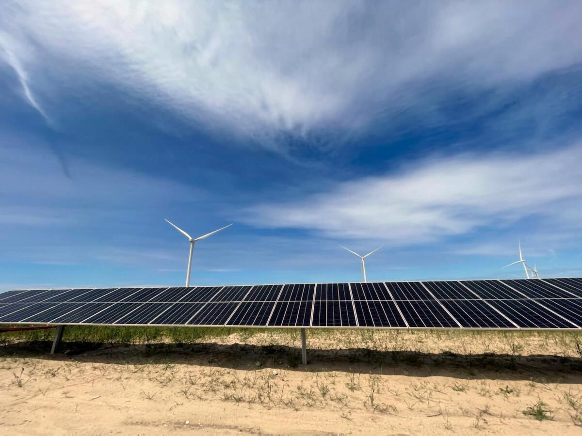 Planta en Oregon combinará energía solar, eólica y baterías - Los Angeles  Times
