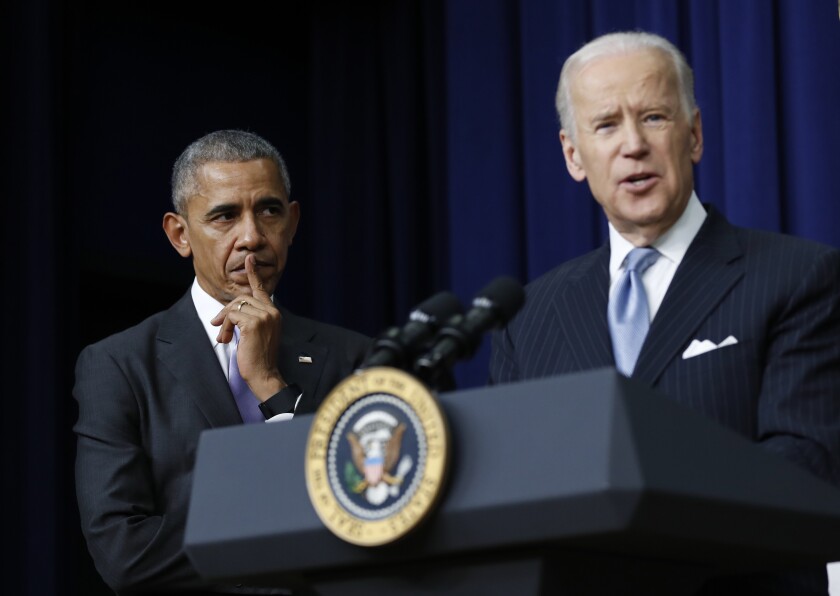 Obama And Biden Reunite On Video With Social Distance Los Angeles Times
