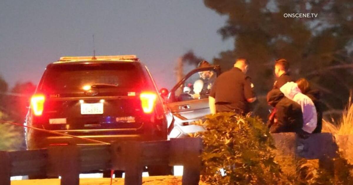 Two people fatally shot in Mount Washington