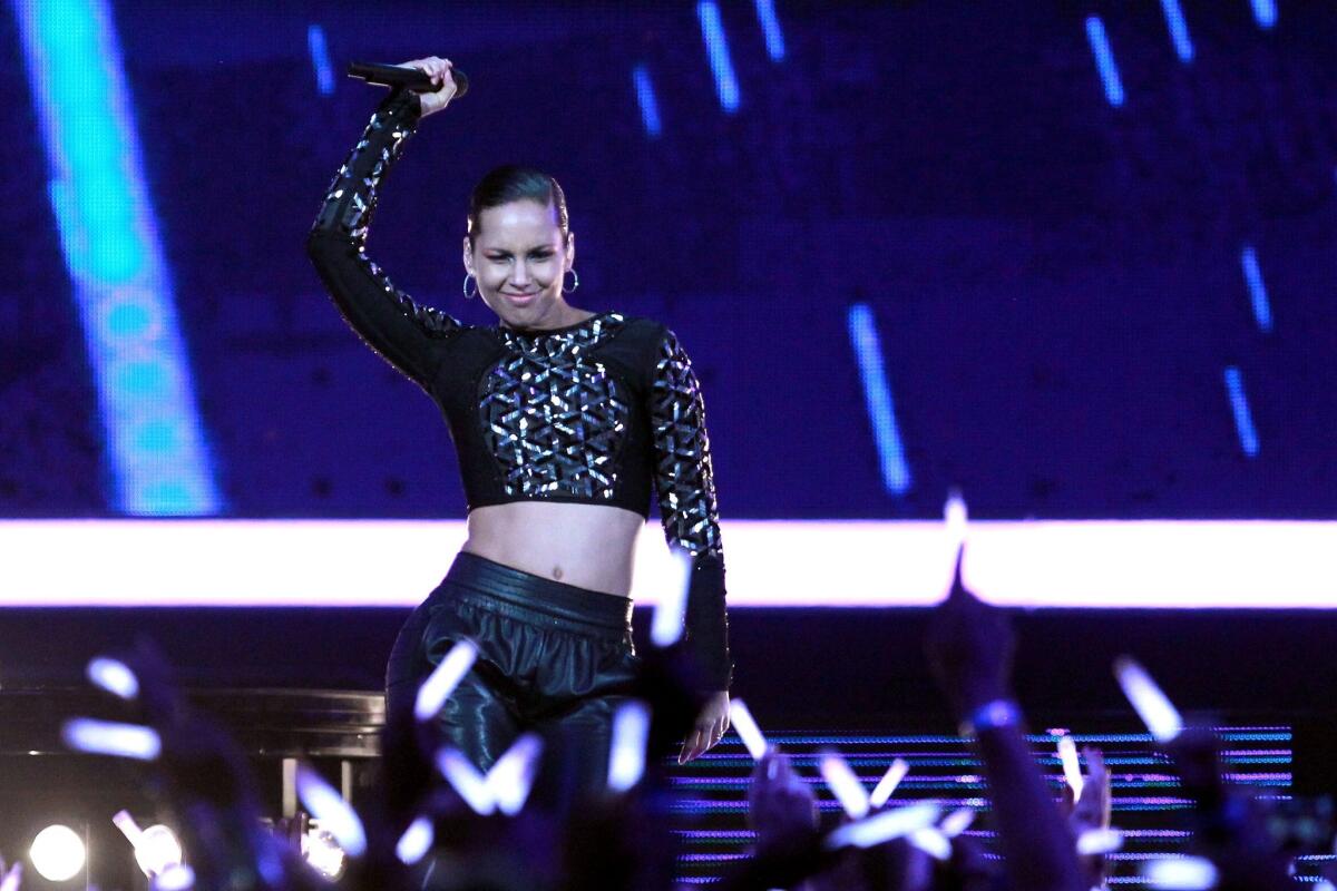 Alicia Keys returned to host the 2020 Grammy Awards.