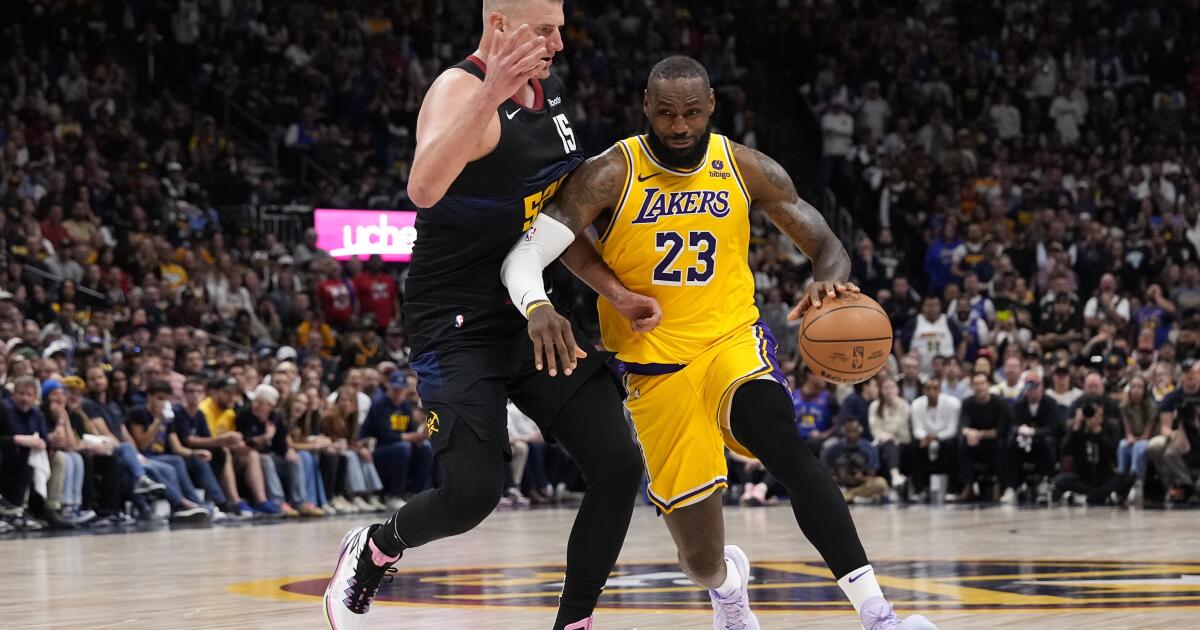 Cinq points à retenir de la défaite dégonflante des Lakers lors du deuxième match contre les Nuggets