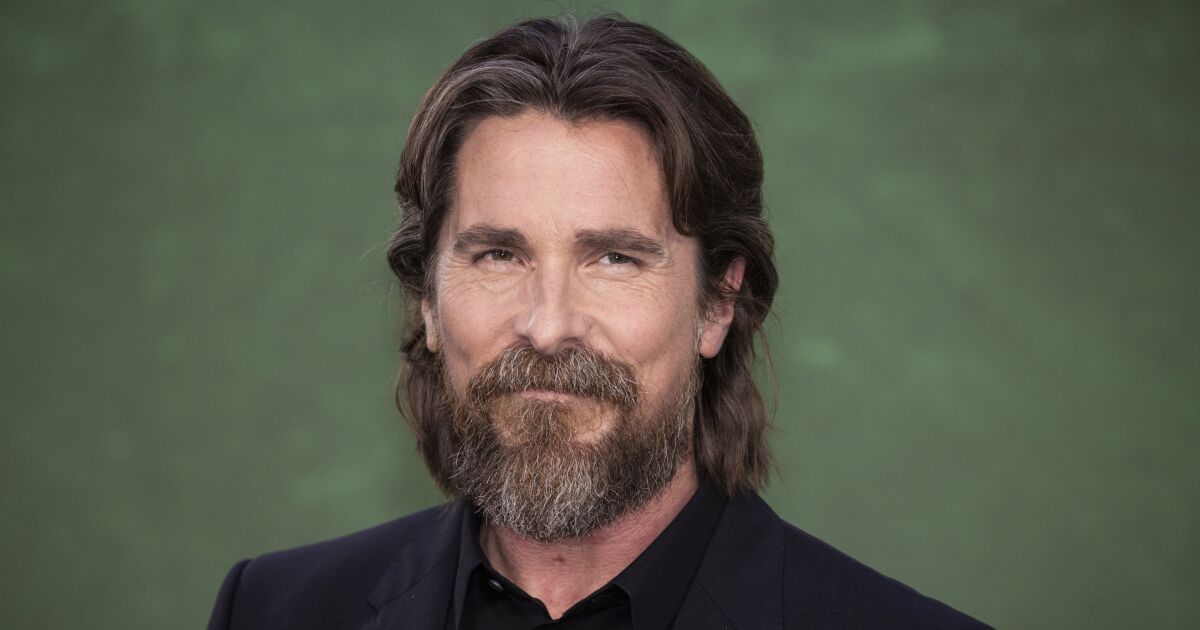 Christian Bale confirms he defended Amy Adams from ‘American Hustle’ director