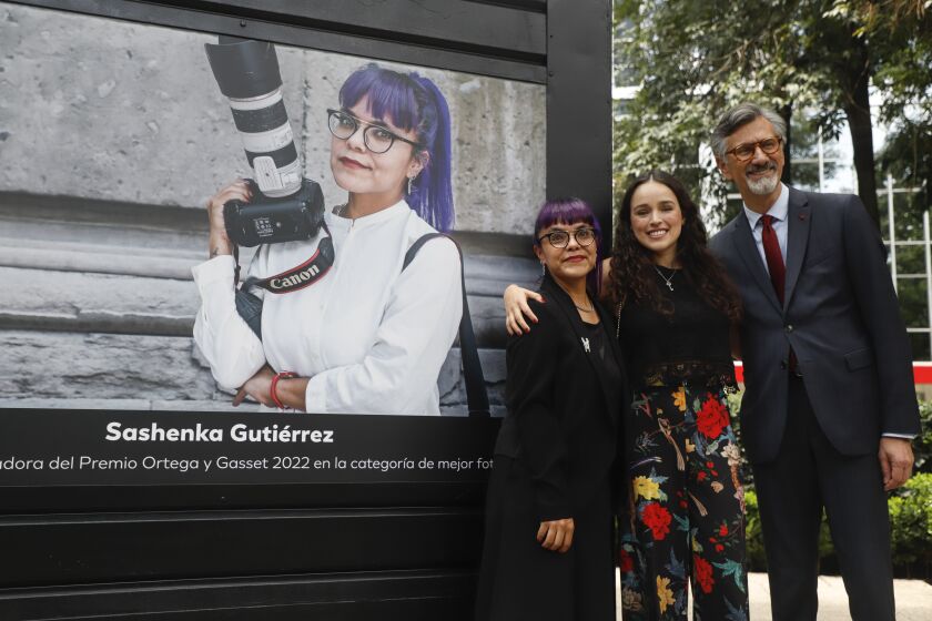 Celebran el trabajo de 60 mujeres mexicanas con exposición fotográfica