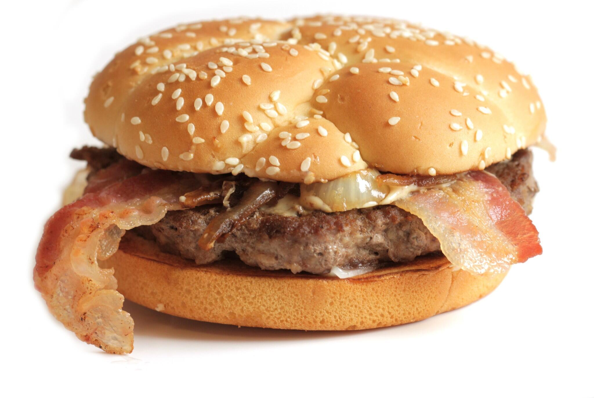 The Angus Third-Pounder debuted in 2009 and was discontinued in 2013. It came back for a limited time in 2015. Here the CBO (Cheddar Bacon Onion) burger is shown.