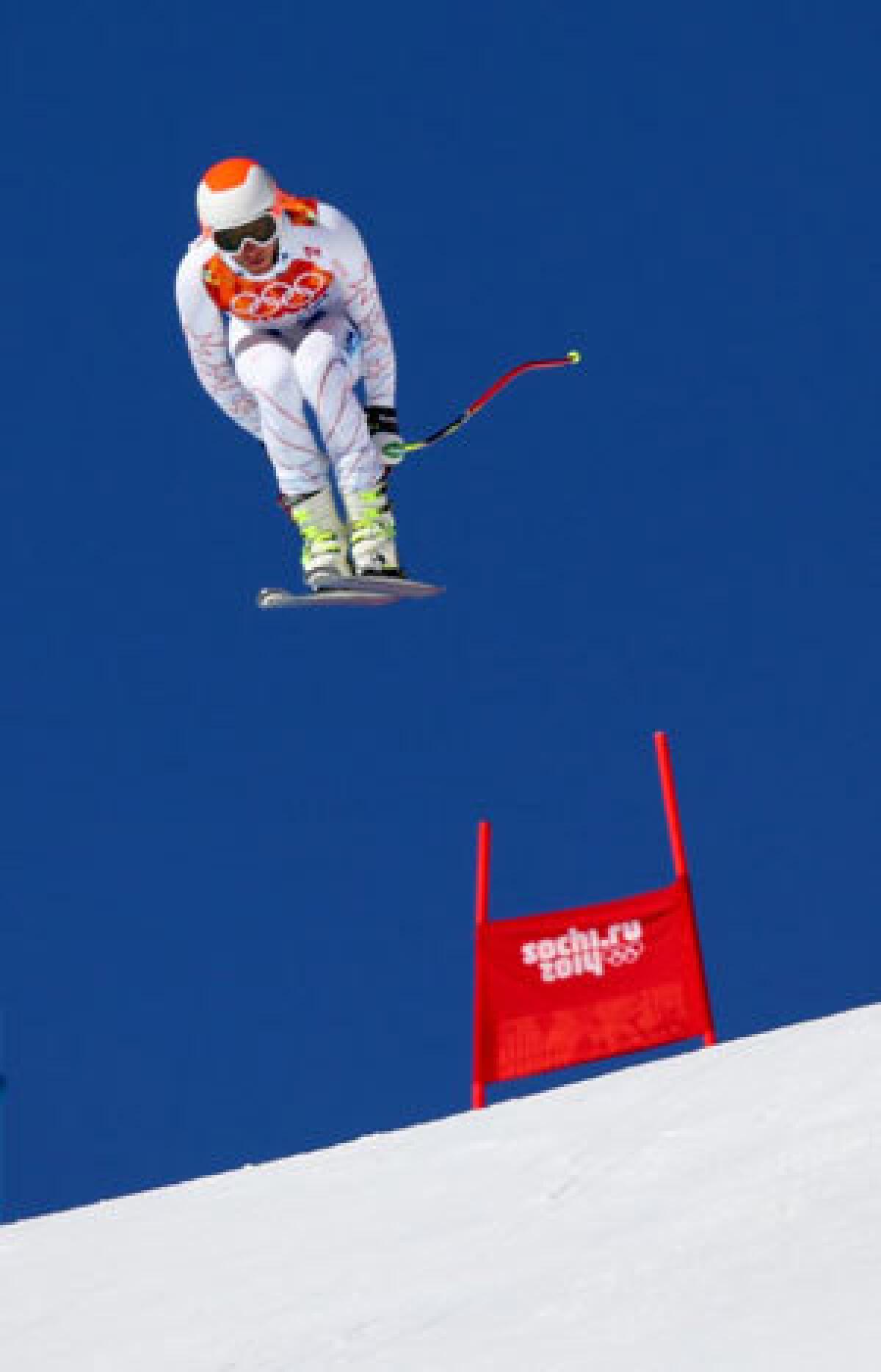 Bode Miller continued his fine skiing of late by winning the first men's downhill training run in advance of Sunday's first Olympic alpine event.