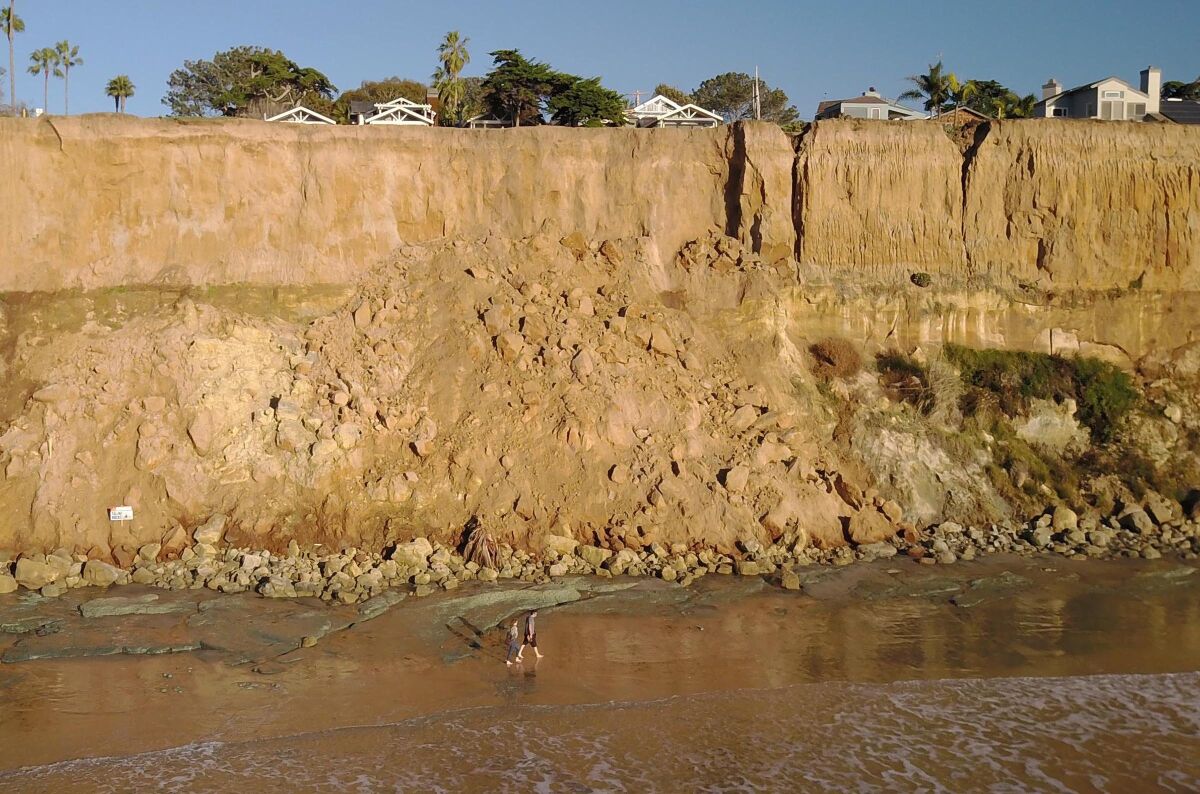 Coastal erosion in Del Mar