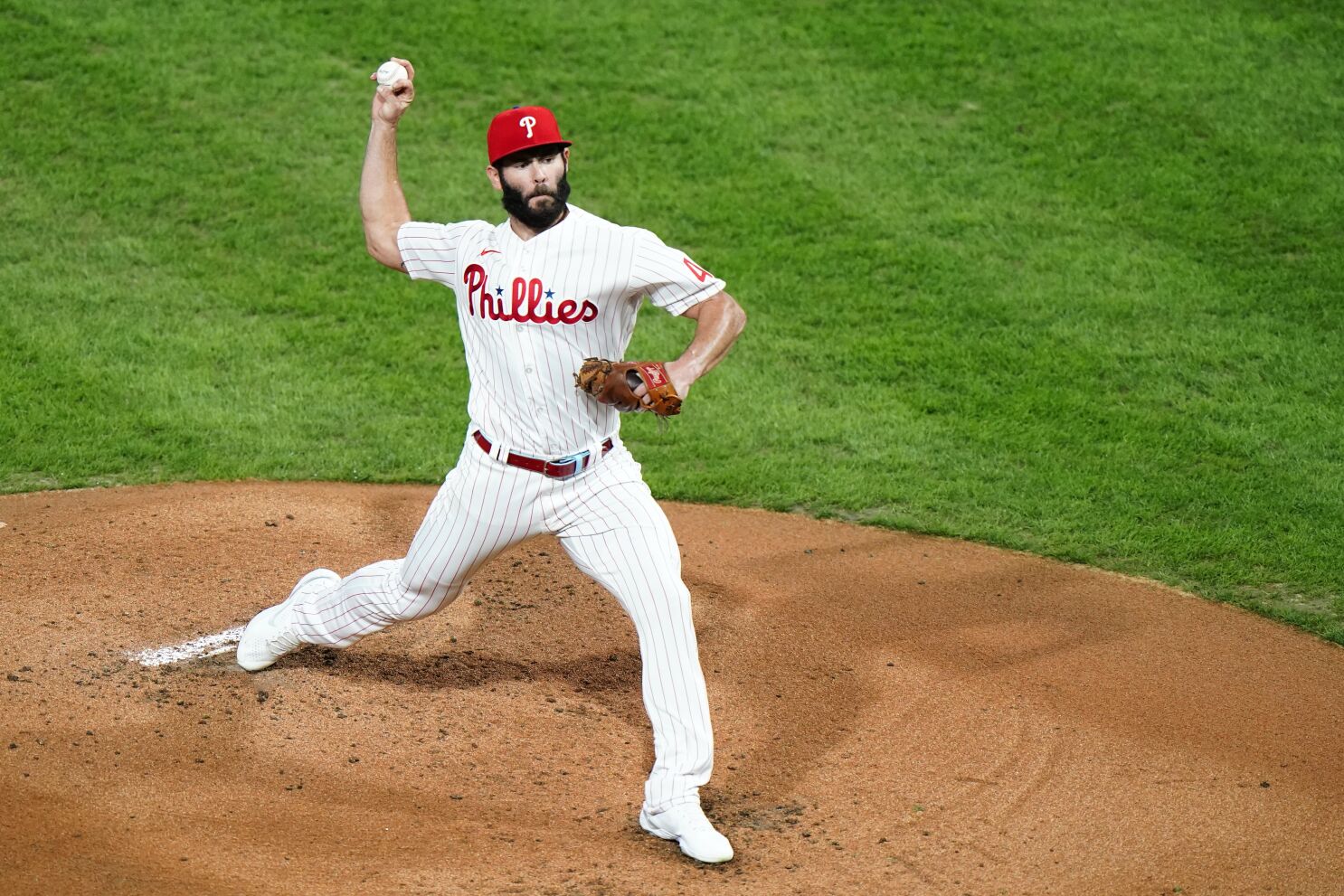 AP source: Chicago Cubs, RHP Jake Arrieta agree to reunion - The