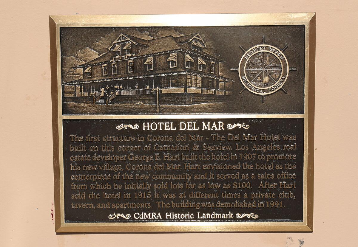 The new historical landmark plaque officially recognizing the Hotel Del Mar location.