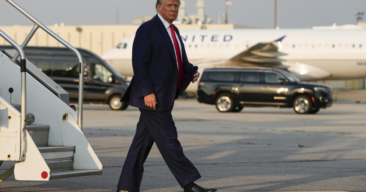 Trump'ın adaylığını destekleyen beyaz milliyetçiliği ortaya çıkarın