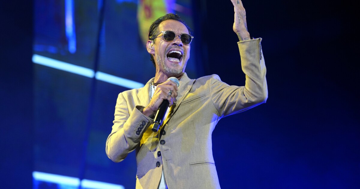 Marc Anthony cancela concierto en Panamá tras una caída