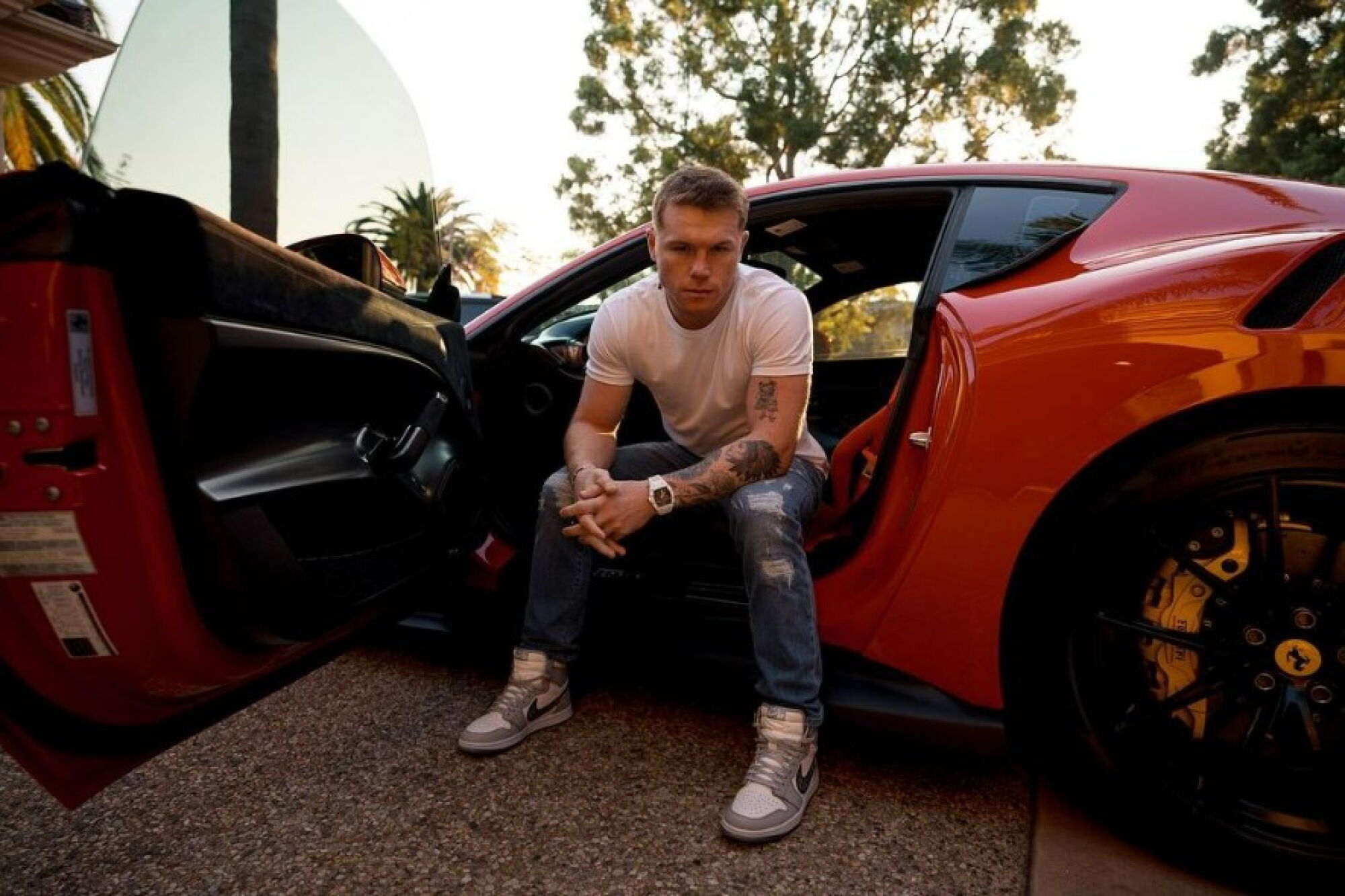 Los autos de lujo de Canelo Álvarez