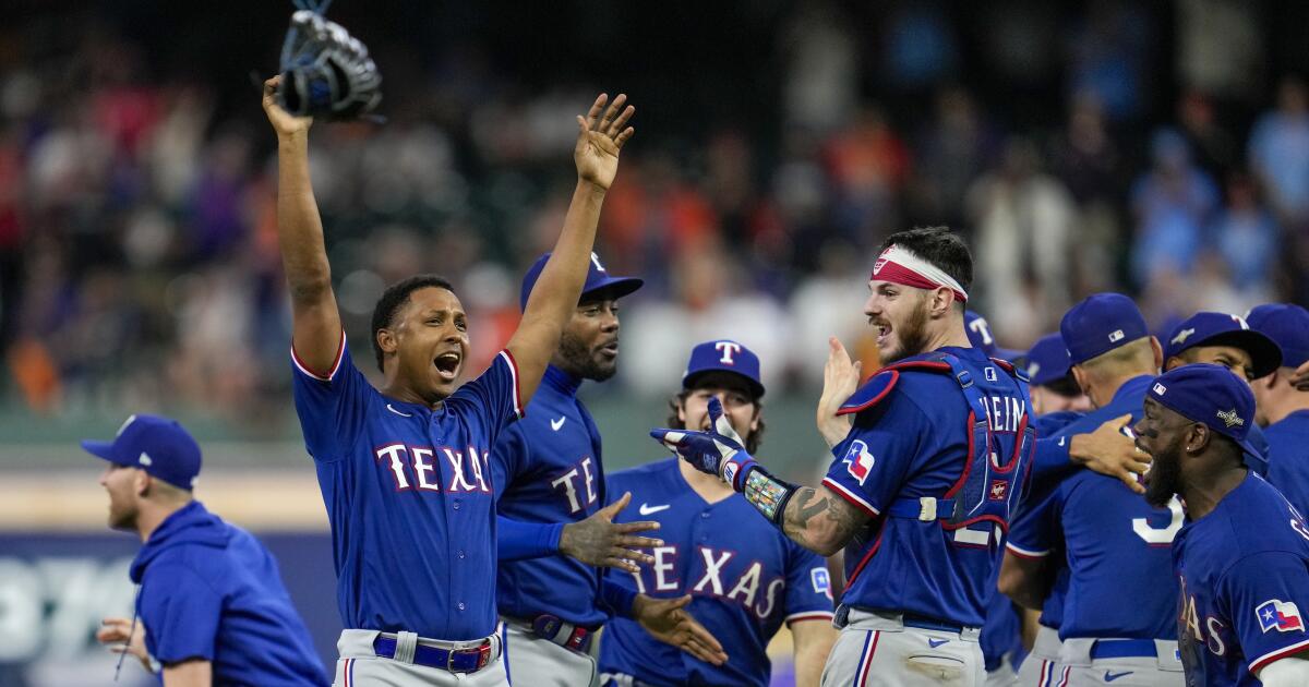 Texas Rangers defeat Astros and advance to World Series - Los Angeles Times