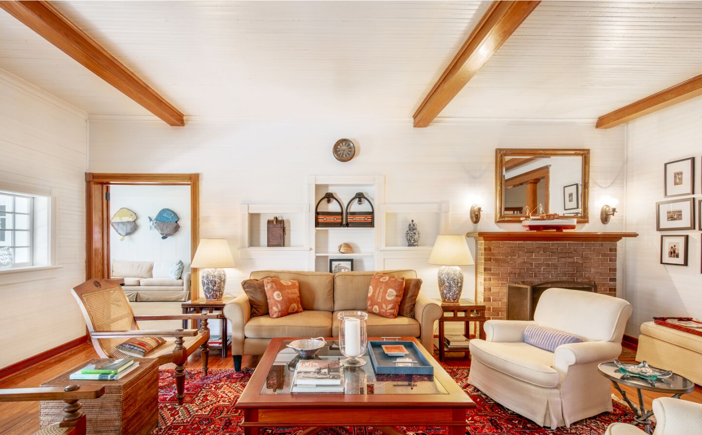 Gwen Verdon's former Quogue home: the living room