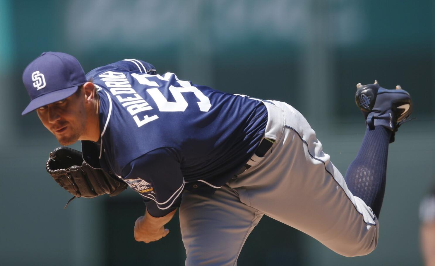 Colorado Rockies: Carlos Gonzalez Not Having Extension Talks