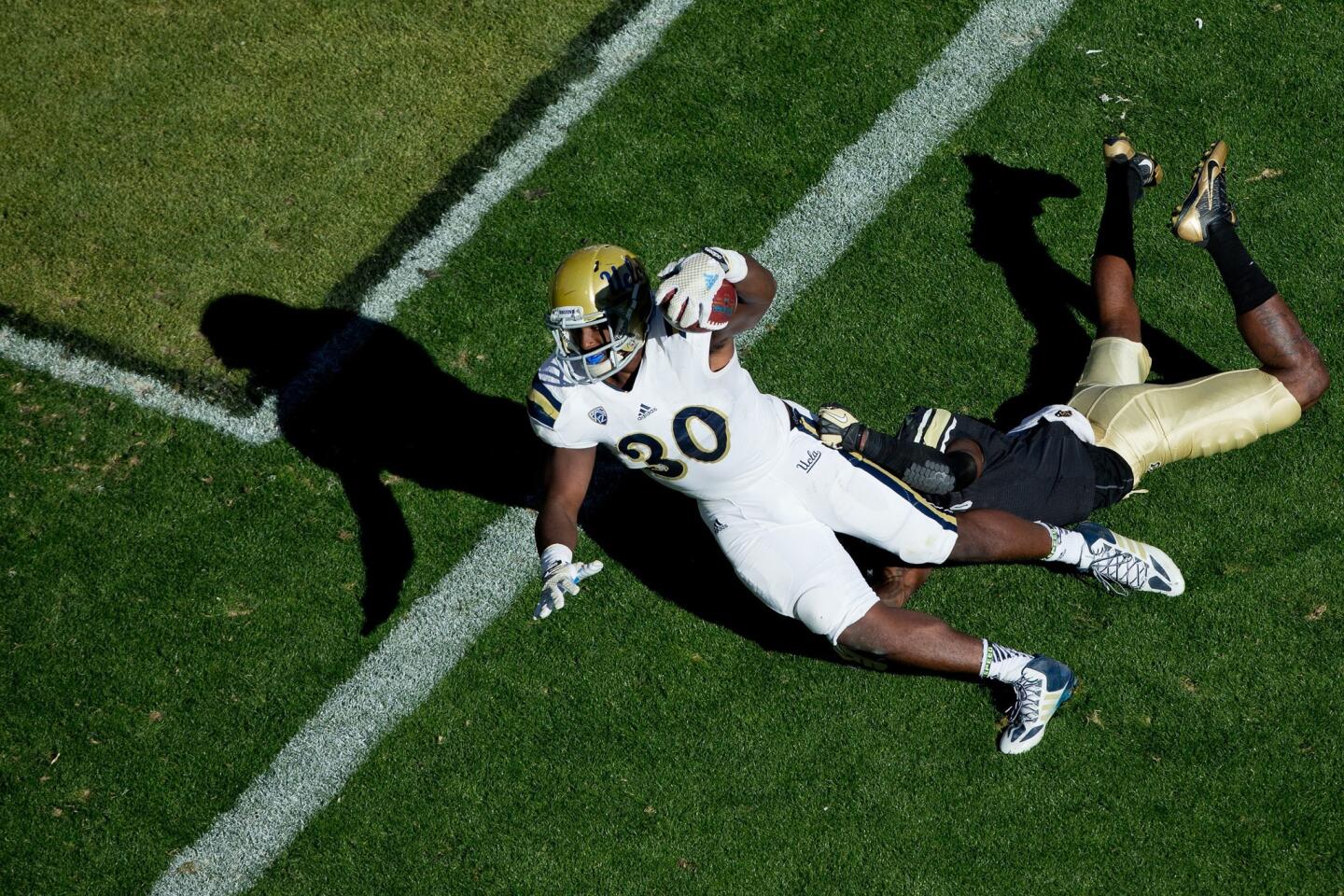 Myles Jack, Kenneth Crawley