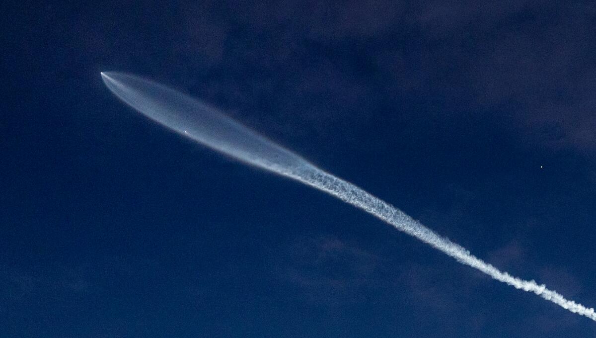 SpaceX rocket lights up Southern California sky: See the coolness - Los ...