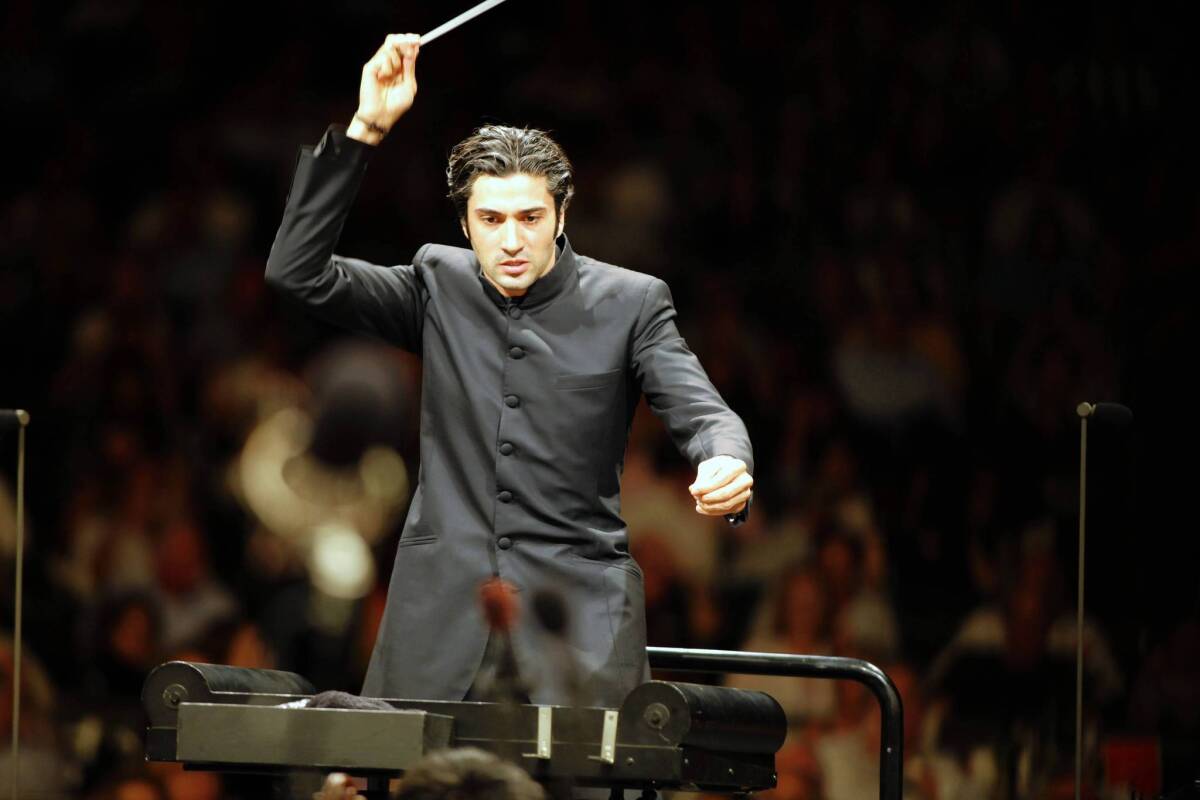 David Afkham leads the Los Angeles Philharmonic at the Hollywood Bowl.