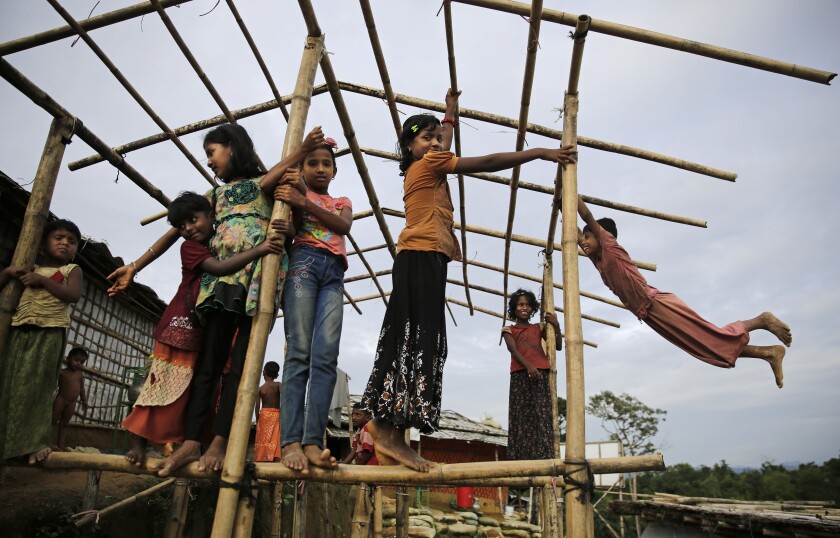 Niños refugiados rohingya en un campamento de refugiados en Bangladesh, el 27 de agosto del 2018.