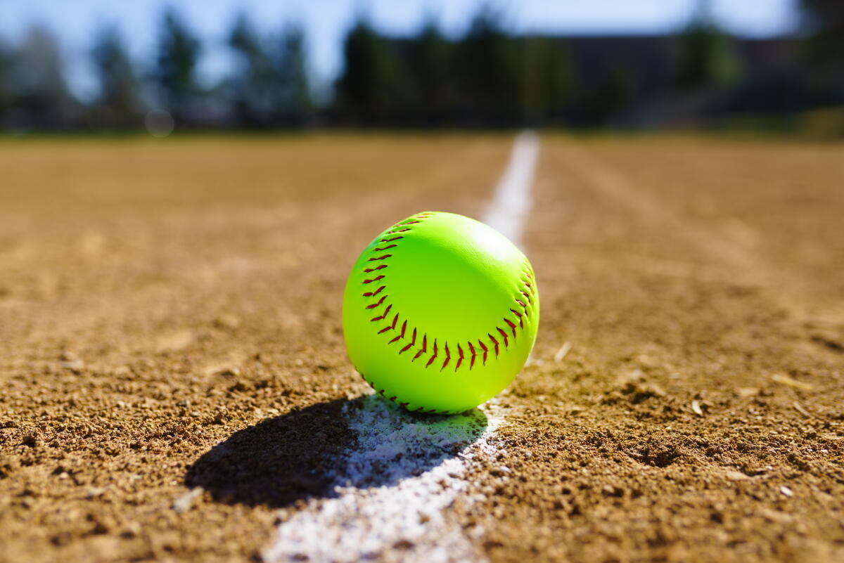 Generic Softball Tuesday's City Section softball scores - Los Angeles Times