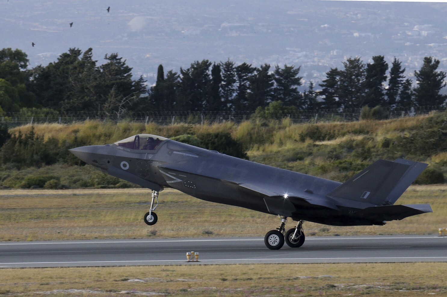 Uk F 35 Fighters Fly Missions From Cyprus Over Syria Iraq The