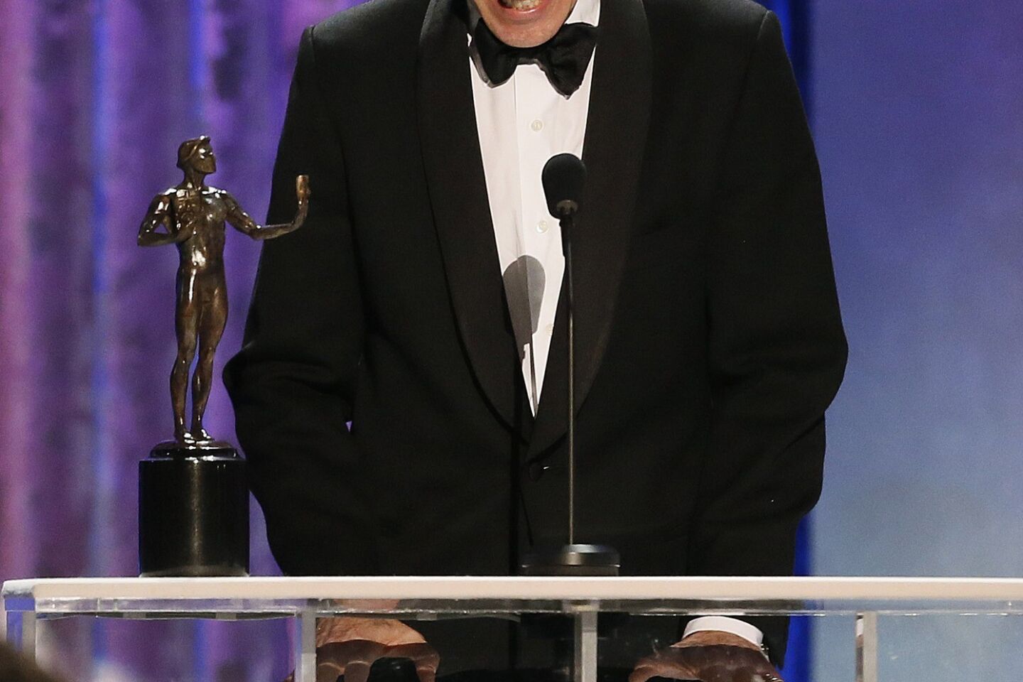 Daniel Day-Lewis gives an award-worthy acceptance speech