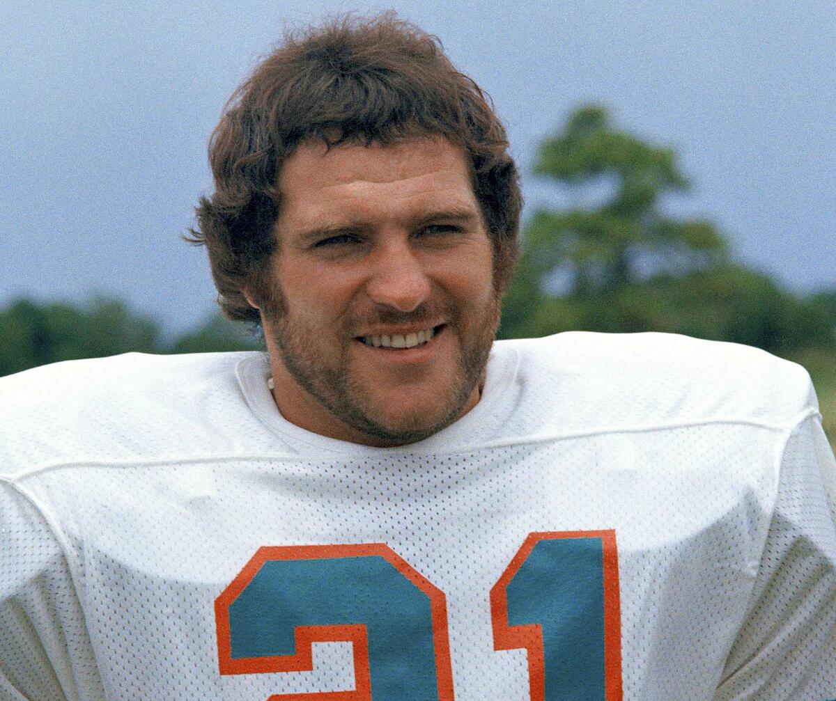 Former Miami Dolphins running back Jim Kiick in 1973