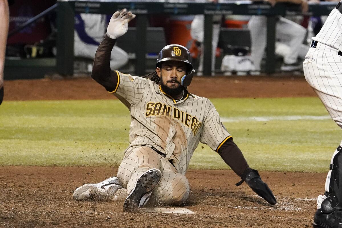 Padres notes: Fernando Tatis Jr. says sore shoulder 'all good' - The San  Diego Union-Tribune