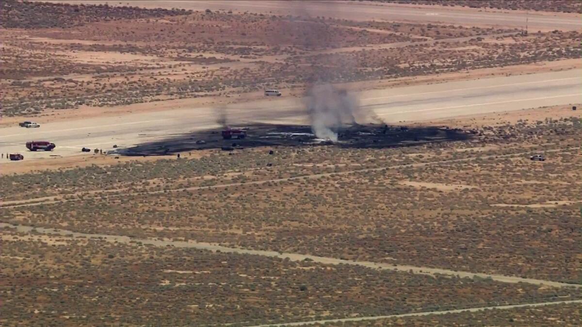 B-52 plane crashes at Edwards Air Force Base in California - Los Angeles Times