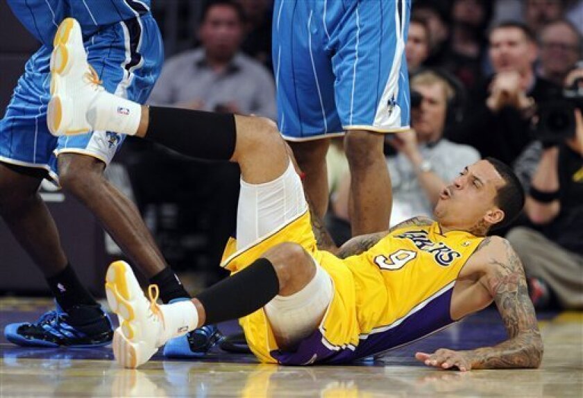 Lakers Barnes Likely To Have Knee Surgery Tuesday The San Diego