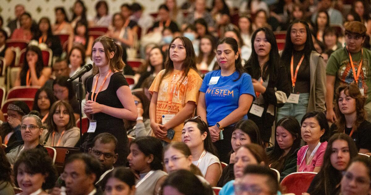 Caltech, lengthy a bastion of male college students, enrolls firstclass of majority girls