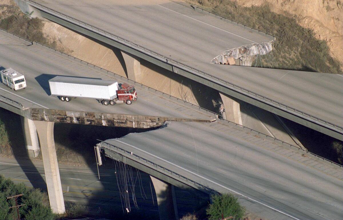 Traffic comes to a halt south bound on the Antelope Freeway after the 1994 Northridge earthquake.