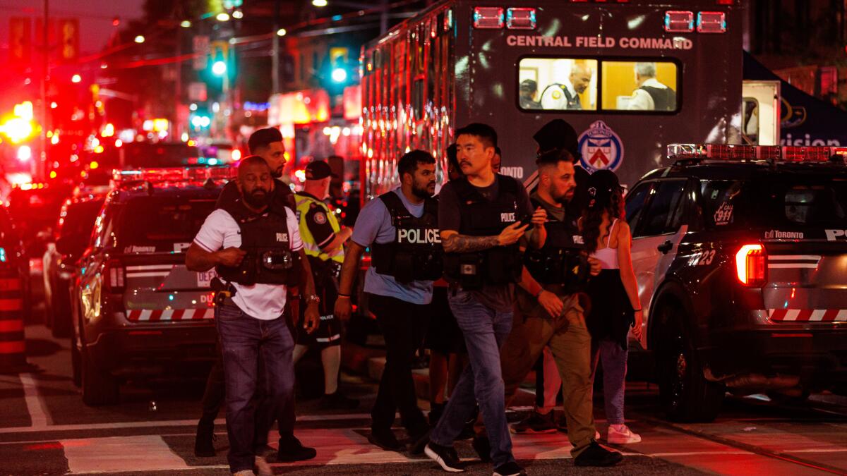 Shooting near Toronto street festival kills 2 people and wounds 4, police say - Los Angeles Times