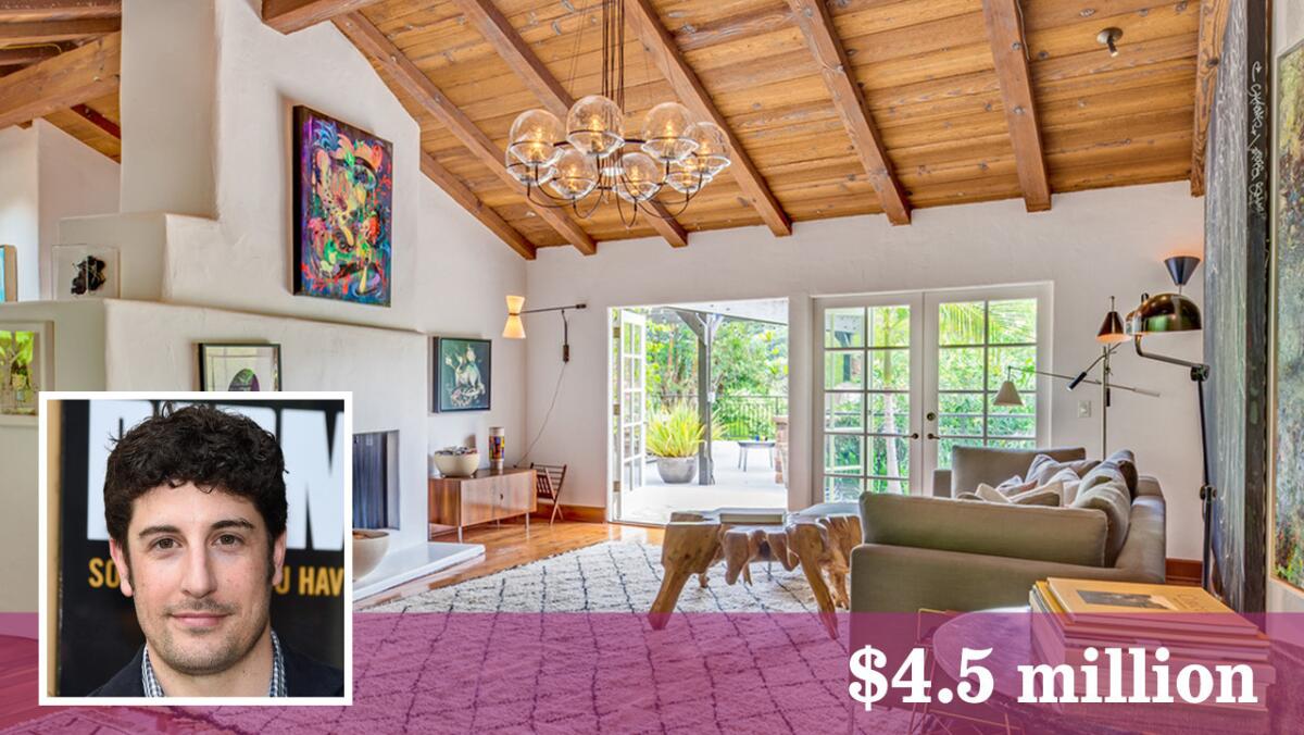 Actors Jason Biggs and Jenny Mollen sold their home in the Beverly Hills Post Office area in less than two months.