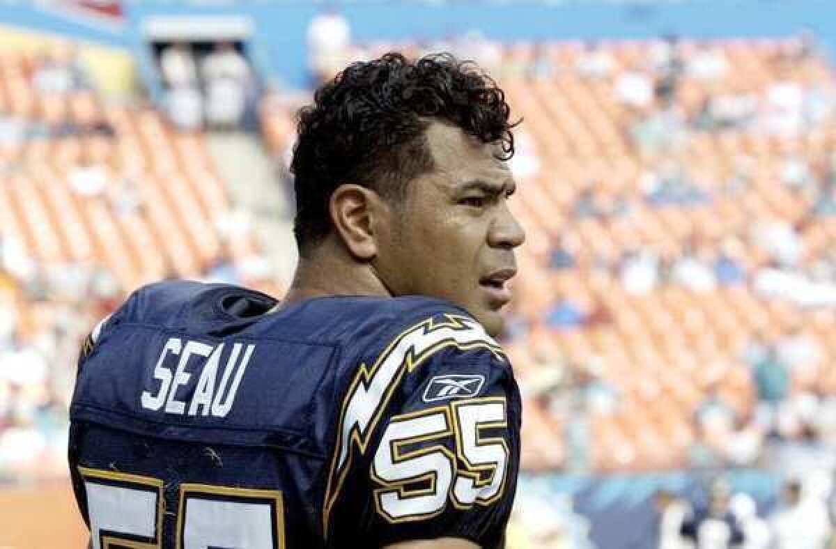 Junior Seau's Oceanside home lists for $2.3 million after suicide - Los  Angeles Times