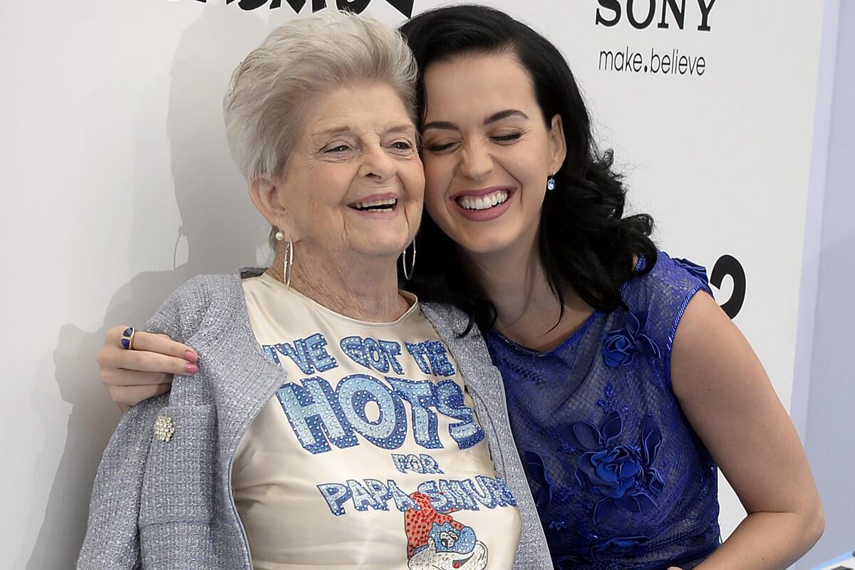 Katy Perry shows off adorable grandmother at 'Smurfs 2' premiere