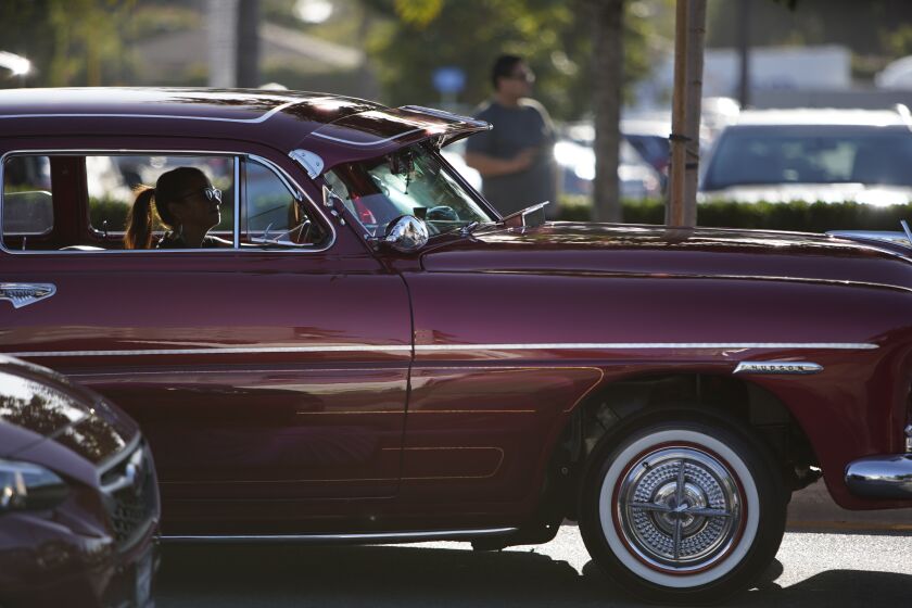 National City, California, USA September 21st, 2019 | San Diego Lowrider Association presents the first annual End of Summer Car Show in National City. After the car show lowrider cruise down Highland Avenue. | © Alejandro Tamayo, The San Diego Union Tribune 2019