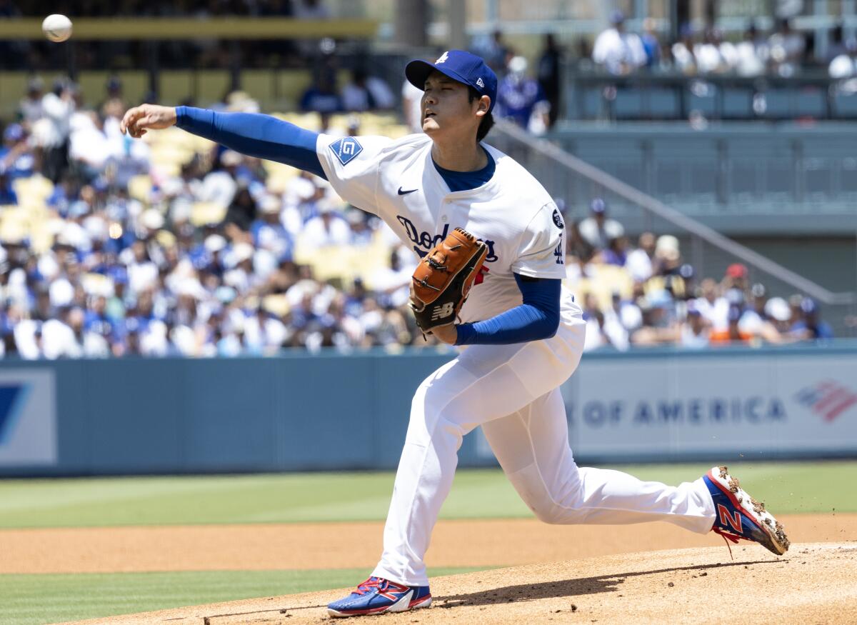 Shohei Ohtani throws a pitch Sunday against the Nationals.