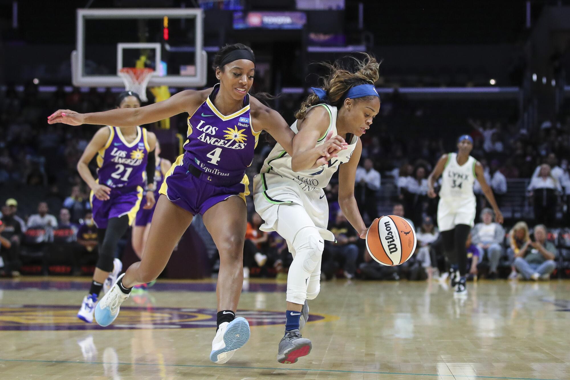 Lexie Brown making most of opportunity with Los Angeles Sparks