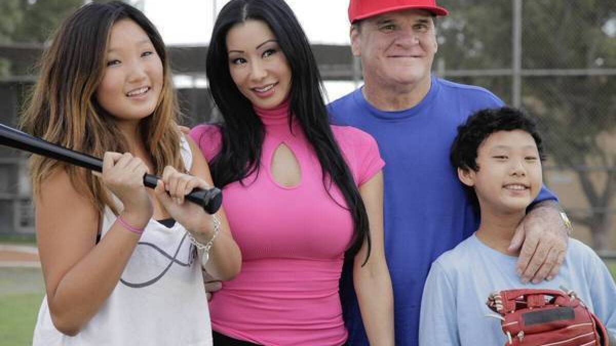 Pete Rose steps up to the reality-show plate in TLC's Hits & Mrs.