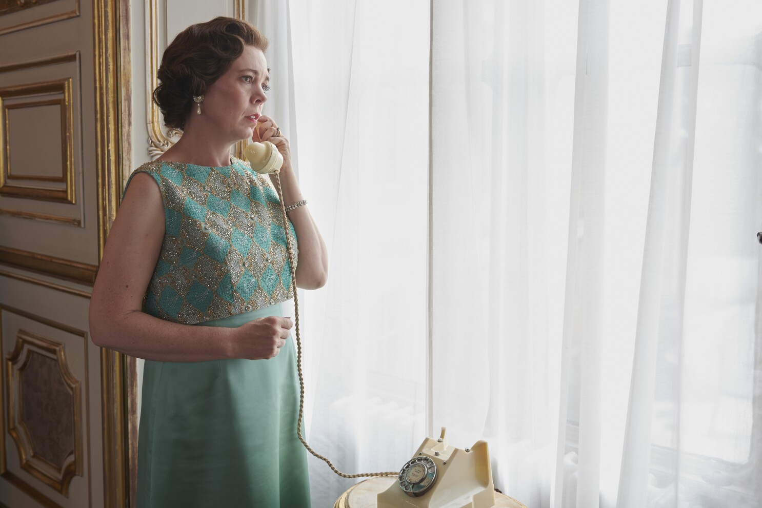 The Crown Cast Features Many Actors Used To Playing Royals Los Angeles Times
