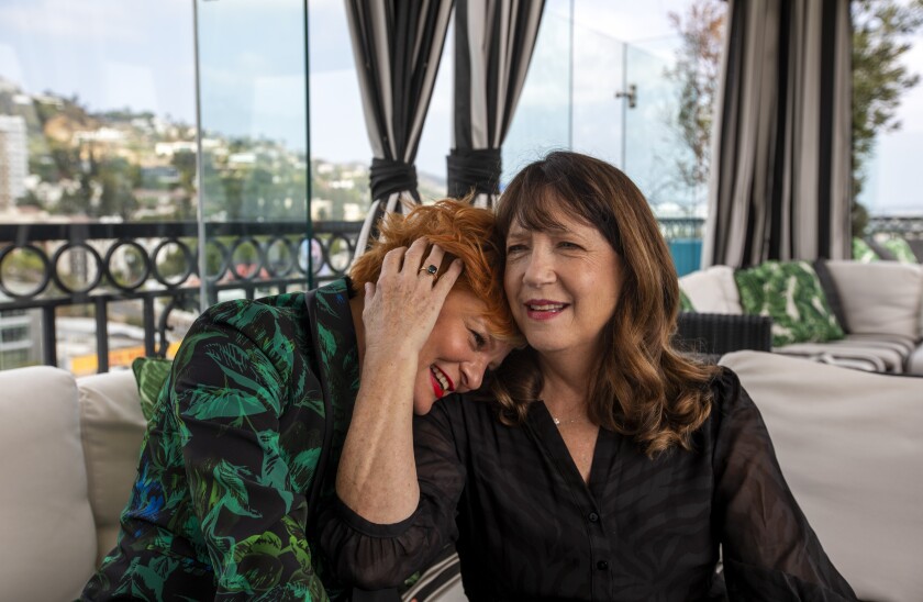 Martha Plimpton (links) und Ann Dowd sind Co-Star in "Masse," 