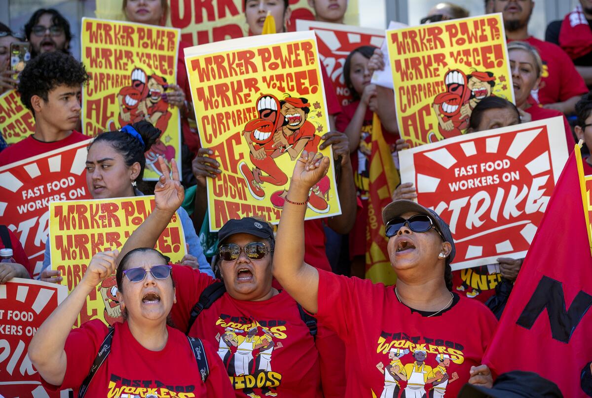 workers rally