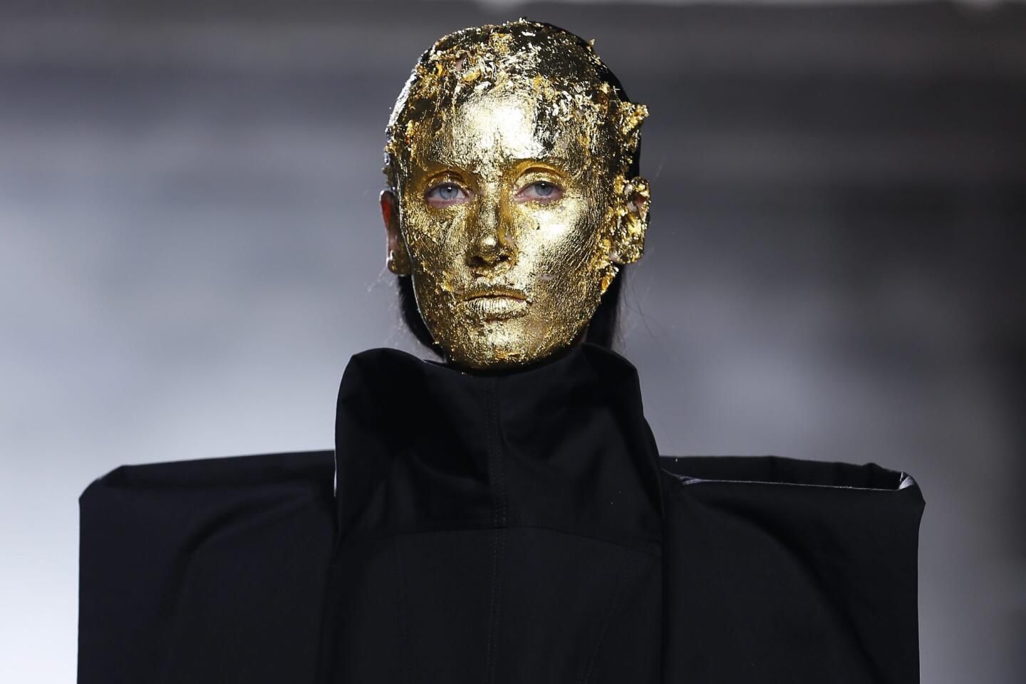 HOT Louis Vuitton Black Gold Luxury Brand Hoodie Pants Pod Design
