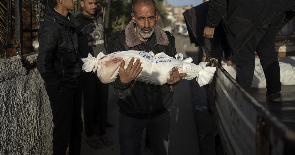 Hopes dim for cease-fire as Israel vows to continue war Hopes dim for cease-fire as Israel vows to continue war