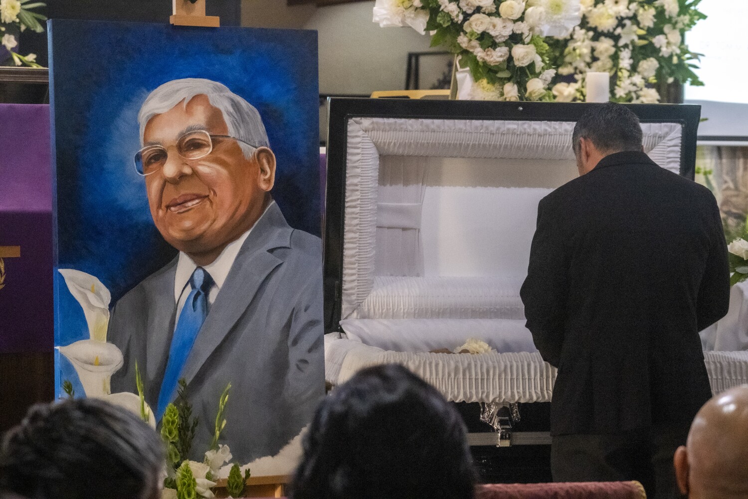 Column: At Tom Rivera's memorial service, his dream of 'Future Leaders' is fulfilled 
